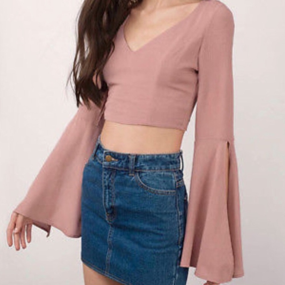 Bell sleeve crop top